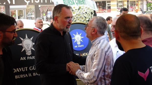 Kazada ölen belediye başkanının amcası toprağa verildi