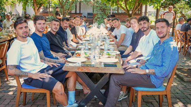 Trabzonspor yeni sezon öncesi kahvaltıda buluştu