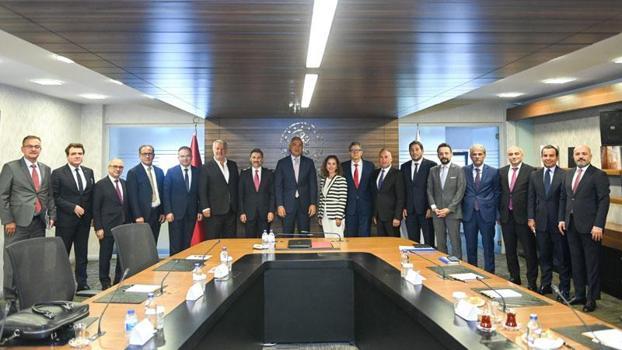 Bakan Ersoy, Hizmet İhracatçıları Birliği yönetimini kabul etti