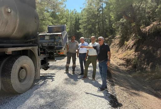 Başkan Topaloğlu asfalt çalışmalarını inceledi
