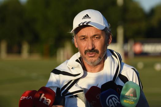 Metro Holding Kayserispor Teknik Direktörü Atila Gerin: Çok güçlü bir kadro oluşacak