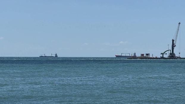 Tekirdağ'da fırtına; eğitim uçuşları iptal, 3 ilçede denize girmek yasak