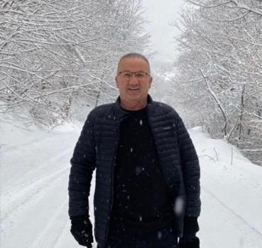 Yol kenarında başından vurulmuş halde bulunan iş insanı, kurtarılamadı