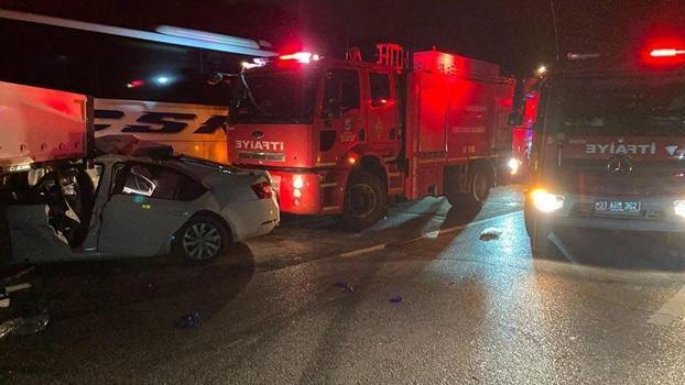 Hatay'da otoyolda kaza; doğum günü kutlamaya giden 2 genç öldü, 4 yaralı