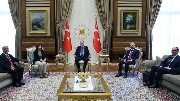 Cumhurbaşkanı Erdoğan, DEM Parti İmralı heyetini kabul etti