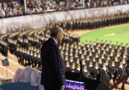 Cumhurbaşkanı Erdoğan: Terörün gölgesinin çekildiği bir Türkiye'de yeni kardeşlik türküleri söyleyeceğiz / Ek fotoğraflar