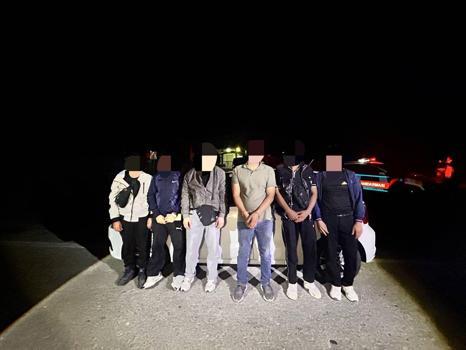Edirne’de durdurulan araçta 5 kaçak göçmen yakalandı