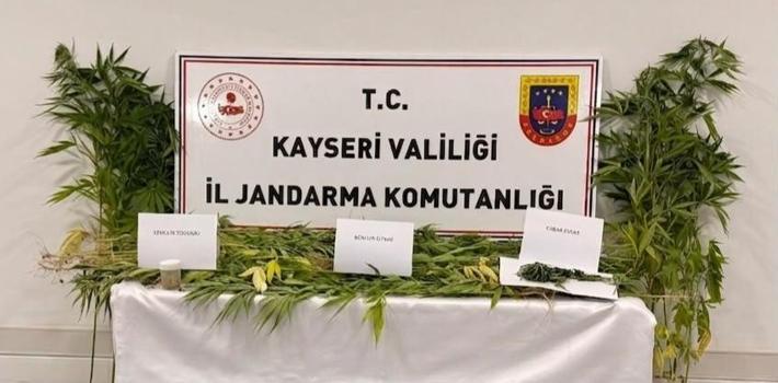 Kayseri’de uyuşturucu ticaretine 2 gözaltı