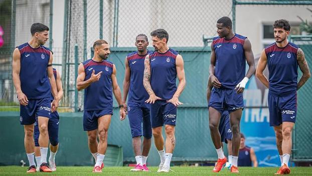Trabzonspor, Kasımpaşa maçı hazırlıklarını tamamlayarak İstanbul’a gitti
