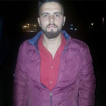 Park halindeki otomobilde tabancayla vurulmuş halde ölü bulundu