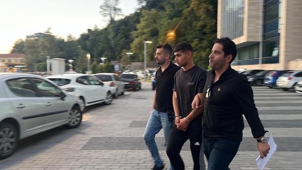 Kavgada bıçaklanarak öldürüldü (3)