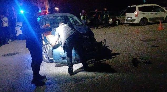 Otomobil ile çarpışan motosikletin sürücüsü ağır yaralandı