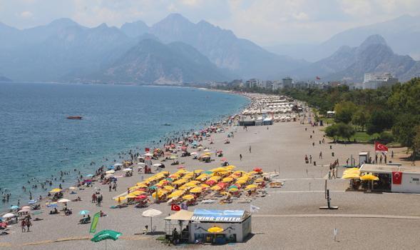 'Akdeniz'deki mikroplastik sorunu çözülmezse turizm sekteye uğrar'