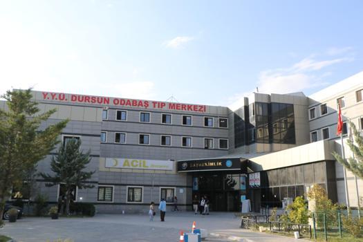 Van Gölü'ne giren 2 kardeş boğuldu, çocuklarını kurtarmak için suya atlayan baba yoğun bakımda