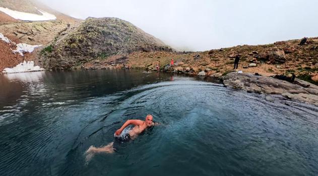 Egeli doğaseverlerin Karadeniz rotası; 3 bin rakımda buz banyosu / Ek fotoğraflar