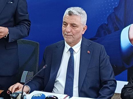 Bakan Bolat: Bizim belediyelerimiz yan gelip yatmaz