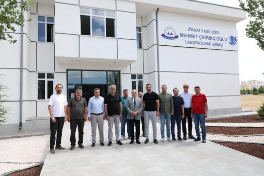 ERÜ Ziraat Fakültesi Mehmet Çıkrıkçıoğlu Laboratuvar binası açılışa hazırlanıyor