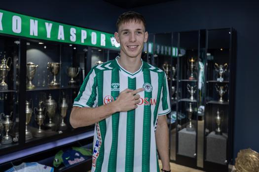 Konyaspor, Rajmund Toth’u renklerine bağladı