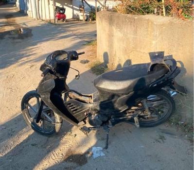 Plakasız motosikletin ehliyetsiz sürücüsüne 86 bin lira ceza