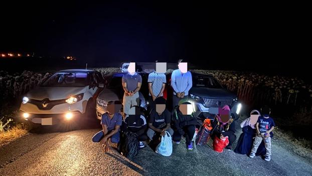 Edirne'de 7 kaçak göçmen yakalandı, 3 organizatör şüphelisi tutuklandı