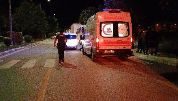 Çoruml'da çıkan kavgada 2 kişi yaralandı