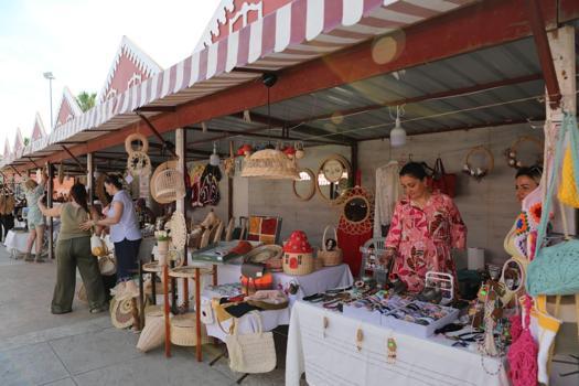 Kadınlar el emeği ürünlerini sergiliyor: Kadın emeği festivali başladı