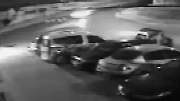 Esenyurt'ta kontrolsüz dönüş yapan taksi motosiklete çarptı: 2 yaralı