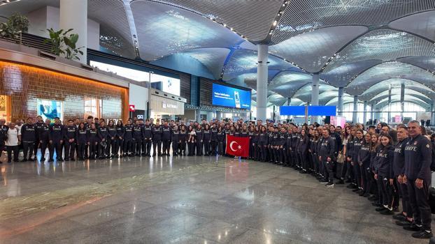 Bakan Bak: Milli sporcularımız, ülkemizin tanıtımında önemli rol üstleniyor