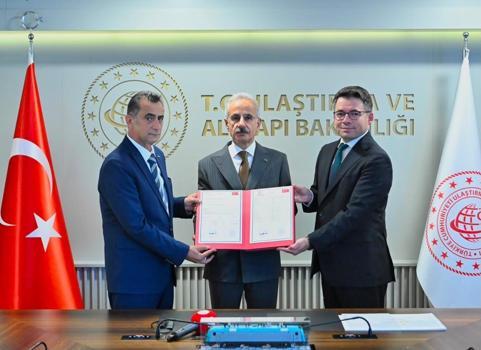 Yerli lokomotif E5000'in AB sertifikasyon süreci tamamlandı