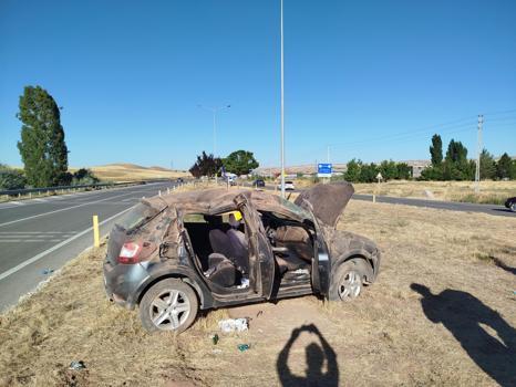 Şarkışla’da 3 ayrı trafik kazasında 5 yaralı