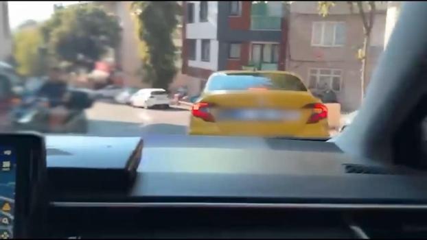 Ataşehir’de taksiyle uyuşturucu sevkiyatı yapan 2 şüpheli yakalandı
