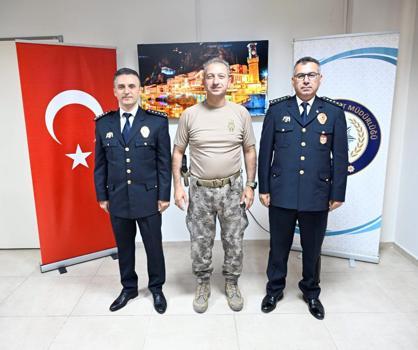 Amasya’da 2 emniyet müdür yardımcısı 1’inci sınıf rütbeye terfi etti