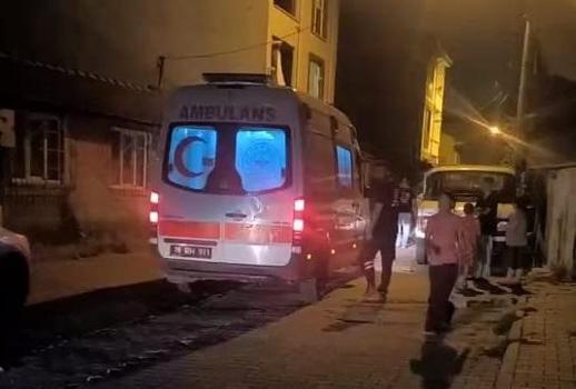 Bursa'da silahlı kavgada baba ve 4 yaşındaki oğlu yaralandı