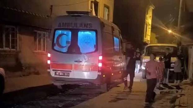 Bursa'da silahlı kavgada baba ve 4 yaşındaki oğlu yaralandı