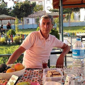 Tartıştığı babasını bıçaklayarak öldürdü
