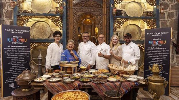 Şeflerden cağ kebabı, su böreği ve kadayıf dolmasına tam not