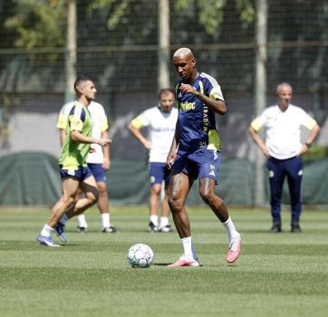 Fenerbahçe, Lyon rövanşının hazırlıklarına başladı