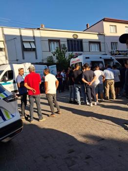 Manisa’da berber dükkanına silahlı saldırı: 2 ölü
