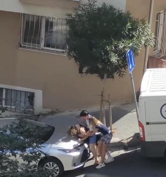 Şişli’de üvey ablasıyla birlikte annesini darbedip şikayetçi oldular