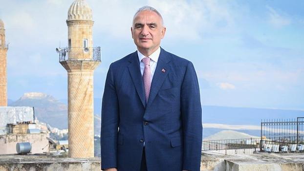 Depremde hasar gören iki tarihi camide restorasyon tamamlandı