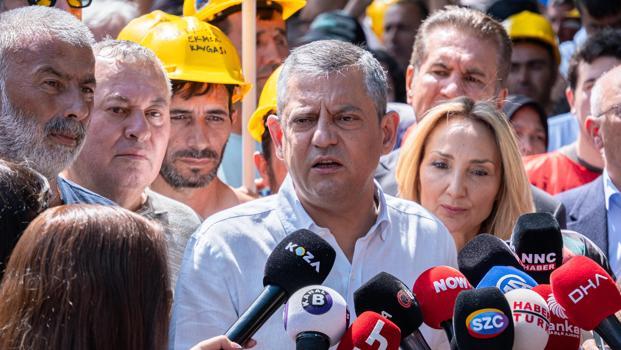 Özgür Özel, eylemdeki madencileri ziyaret etti