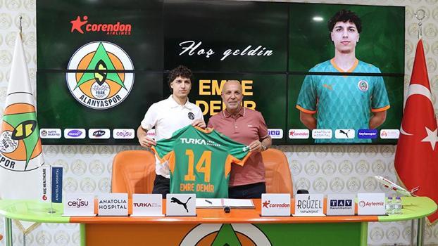 Corendon Alanyaspor, Emre Demir ile 3 yıllık sözleşme imzaladı