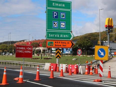 Anadolu Otoyolu'nun İstanbul istikametinde yol çalışması