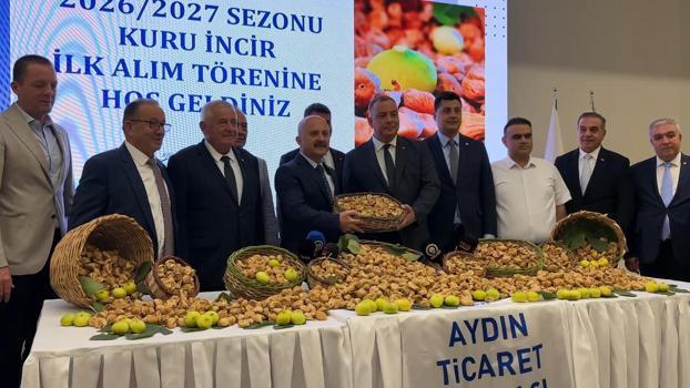 Aydın'da sezonun ilk kuru inciri 850 TL'den alındı