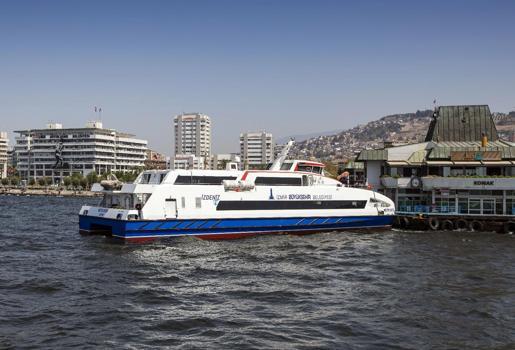 İzmir'de 30 Ağustos'ta ulaşım yüzde 50 indirimli