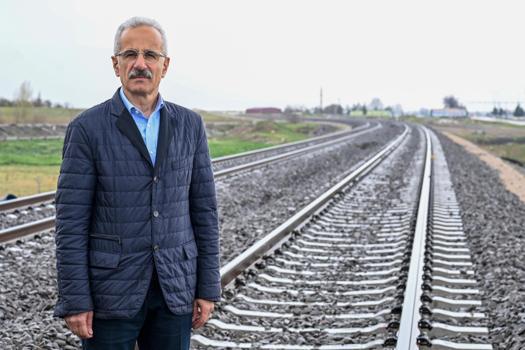 153 yıllık demir yolu güzergahında leylekler için özel önlemler