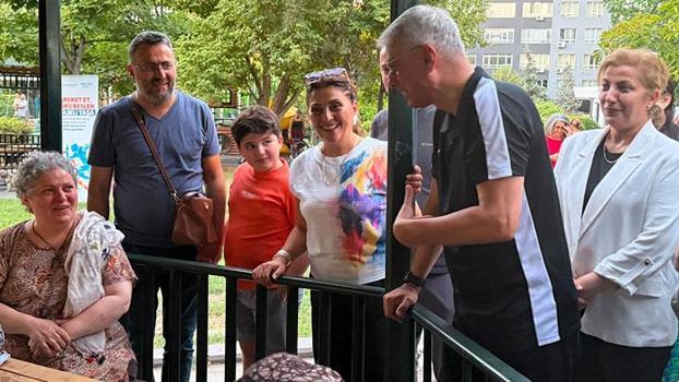 Bakan Memişoğlu, vatandaşlarla birlikte egzersiz yaptı