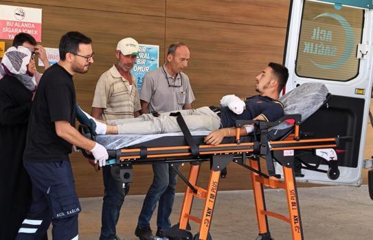 Motorlu testere ile odun keserken 3 parmağı koptu