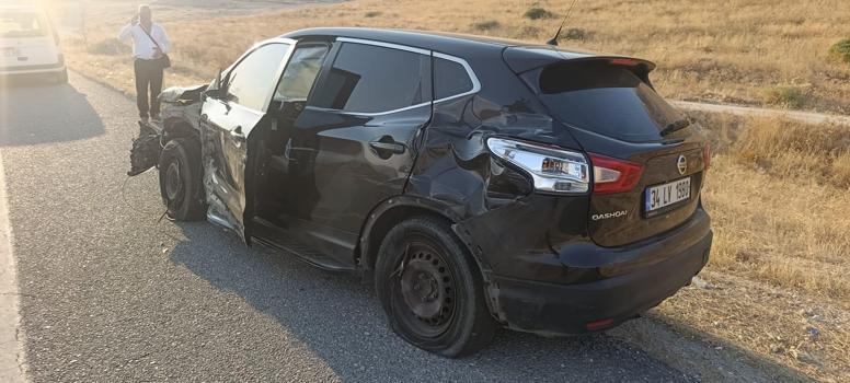 Batman’da kamyon ile otomobil çarpıştı: 2 yaralı