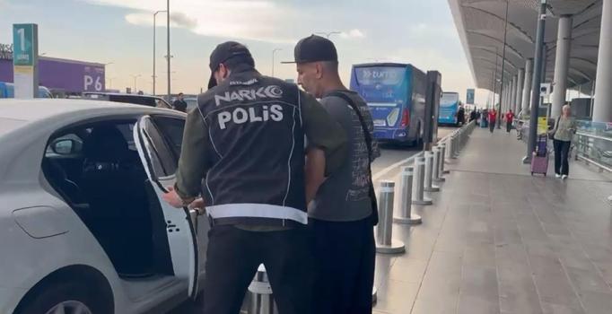 'Manifest' grubunun menajeri Tolga Akış adliyeye sevk edildi
